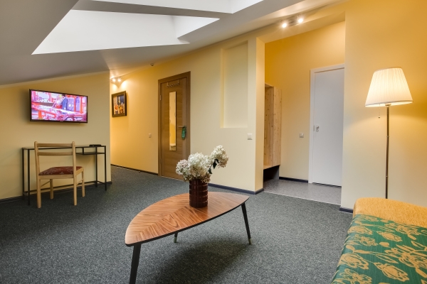Hotel Augustine